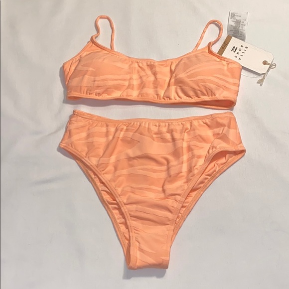 Billabong Other - Billabong 2piece Swimsuit Sz M